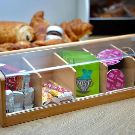 Cosy Avec Netflix Et Parking Gratuit דירה