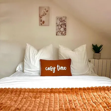 Cosy Avec Netflix Et Parking Gratuit דירה *